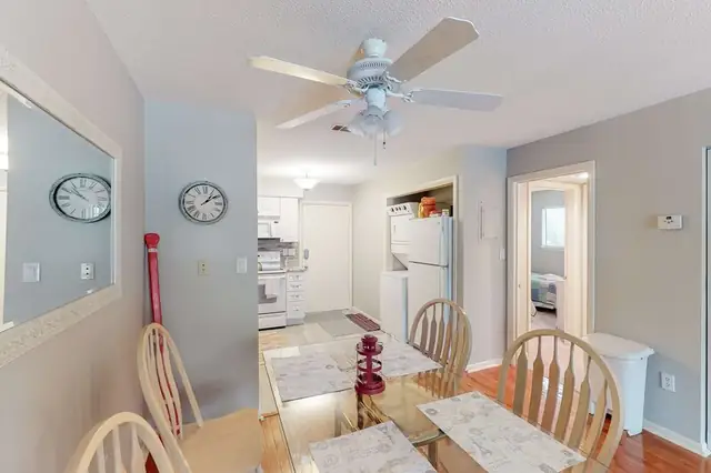 Dining area at Fiddler’s Cove 15K